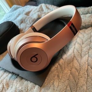 Beats solo 3 wireless headphones